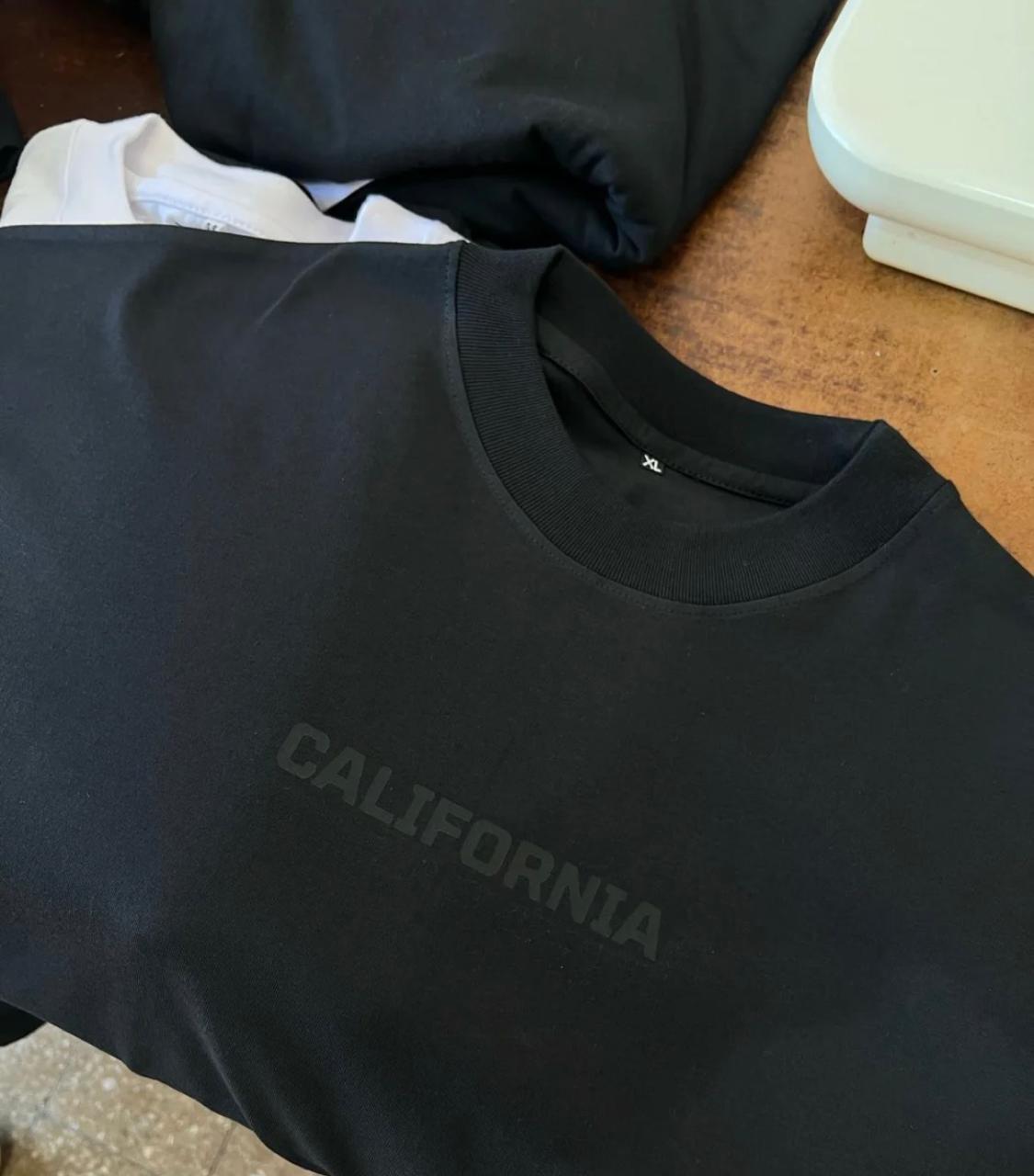 Remera Boxy California